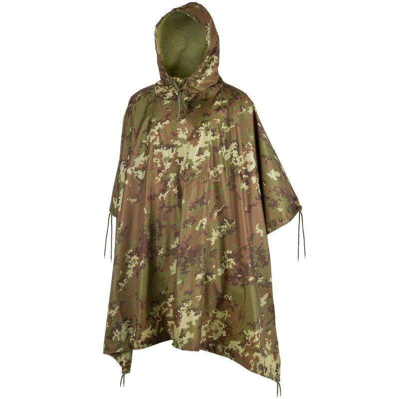 Poncho de style militaire camouflage végétal de marque Mil-Tec imperméable ripstop léger