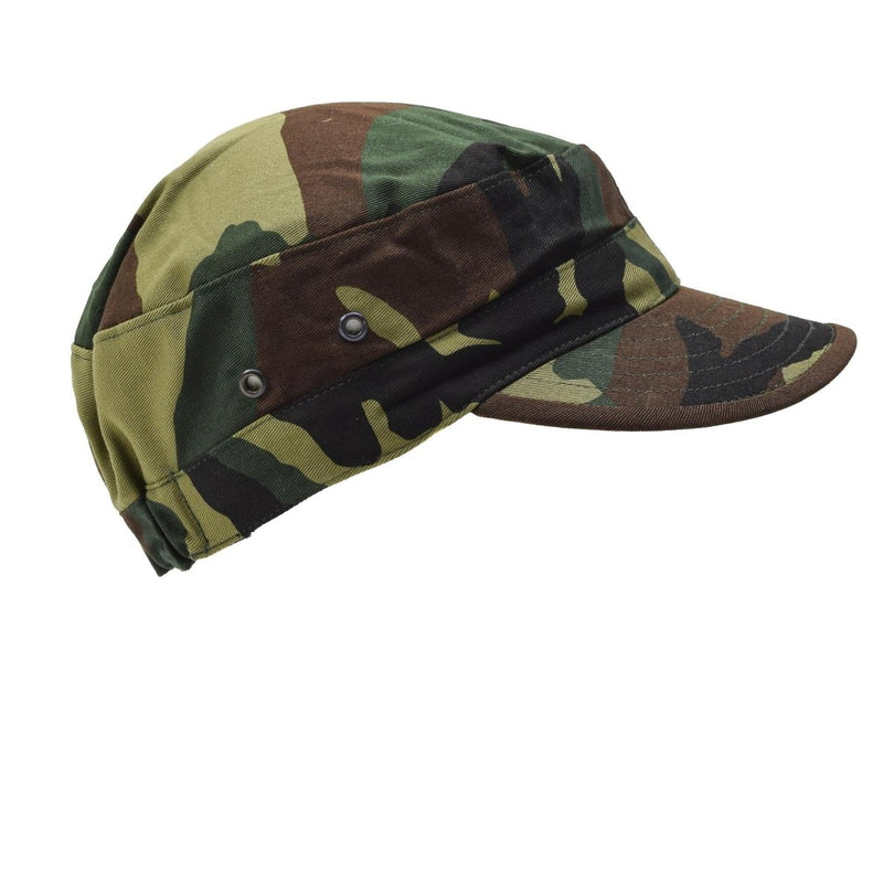 Casquette de combat militaire italienne originale avec œillets de ventilation camouflage Woodland