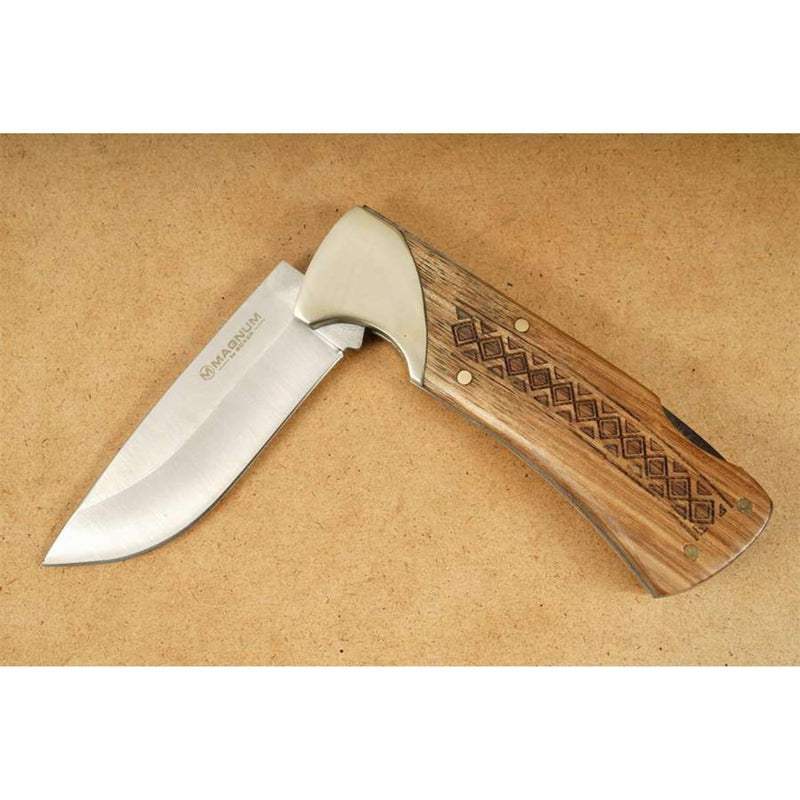 440A steel pocket knife